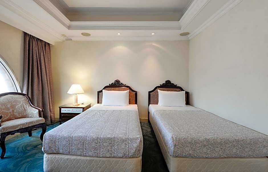 Forbes Hotel