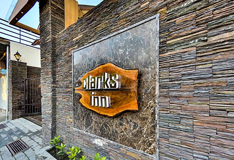 Clarks INN Srinagar