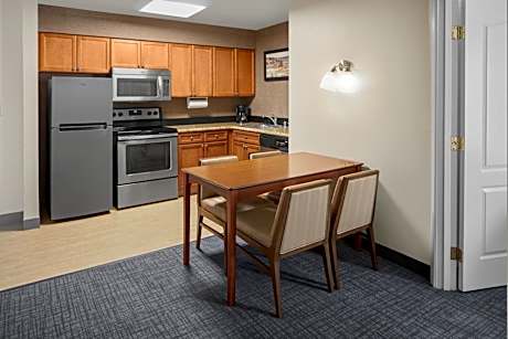 Two-Bedroom Suite with Fireplace