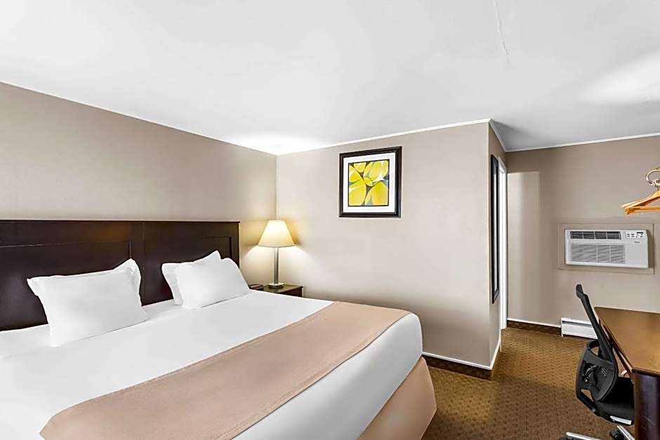 Rodeway Inn Gorham Riverside