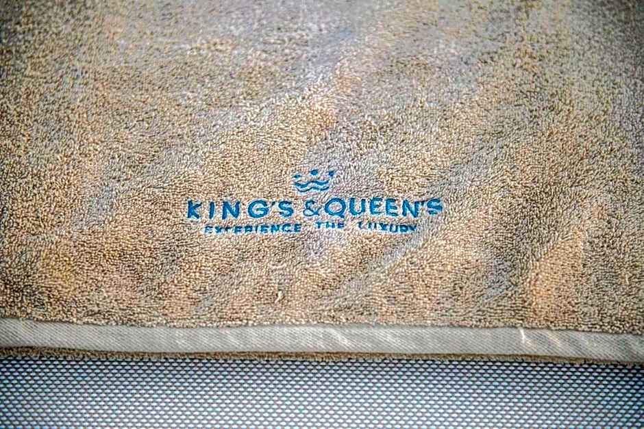 King's & Queen's Afitos - Suites With Private Pool