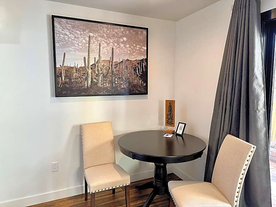 Bespoke Inn Flagstaff