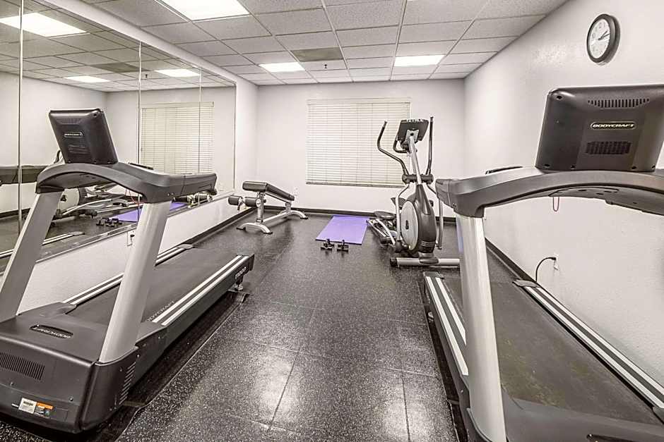 Country Inn & Suites by Radisson, Ontario at Ontario Mills, CA