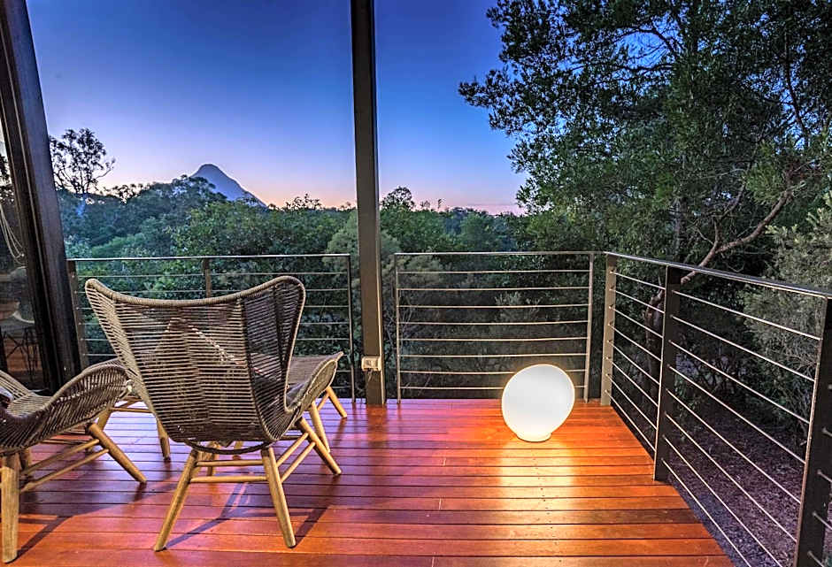 Glass On Glasshouse