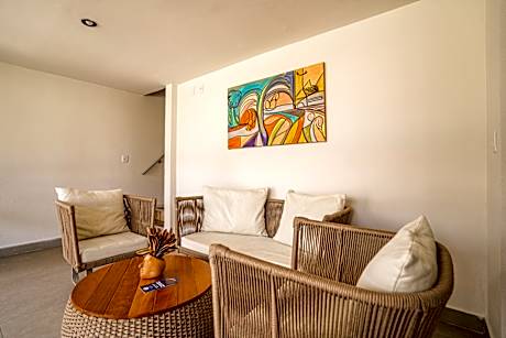 BUNGALOW FAMILY TRIPLE