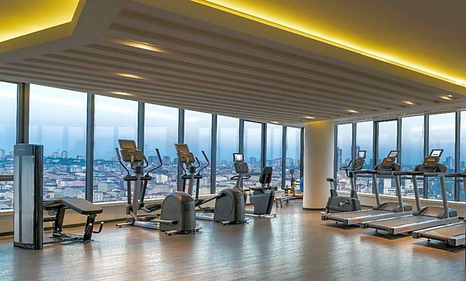 Centro Westside by Rotana