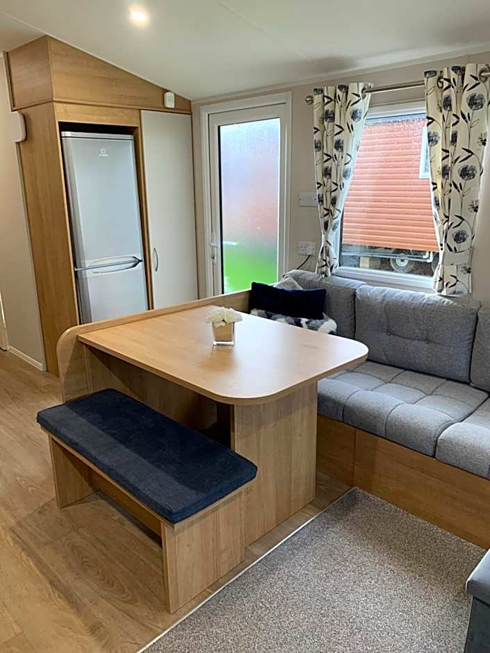 4 Devon Country, Bideford Bay Holiday Park