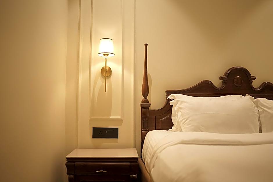 Regent Park Hotel
