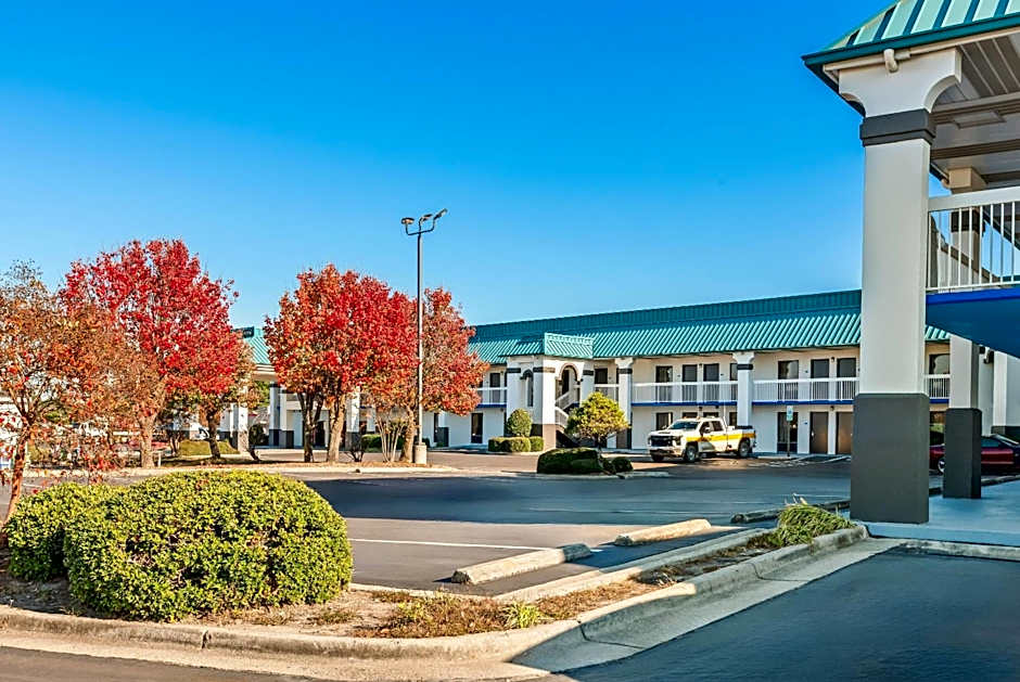 Days Inn by Wyndham Saint Pauls