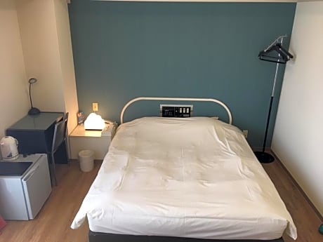 Standard Double Room - Non-Smoking