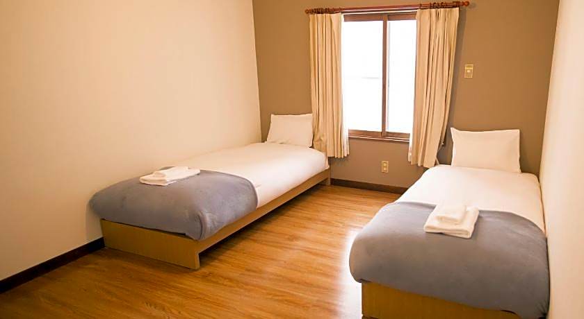 Annupuri Mountain View Lodge