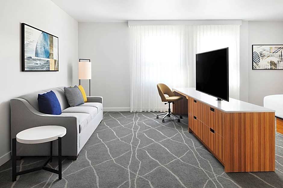 Delta Hotels by Marriott Grande Prairie Airport