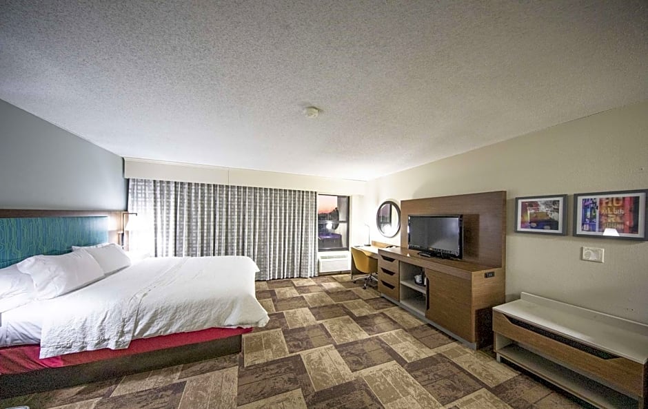 Hampton Inn By Hilton Hutchinson