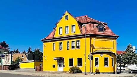 IKURA Hotel Self-check-in