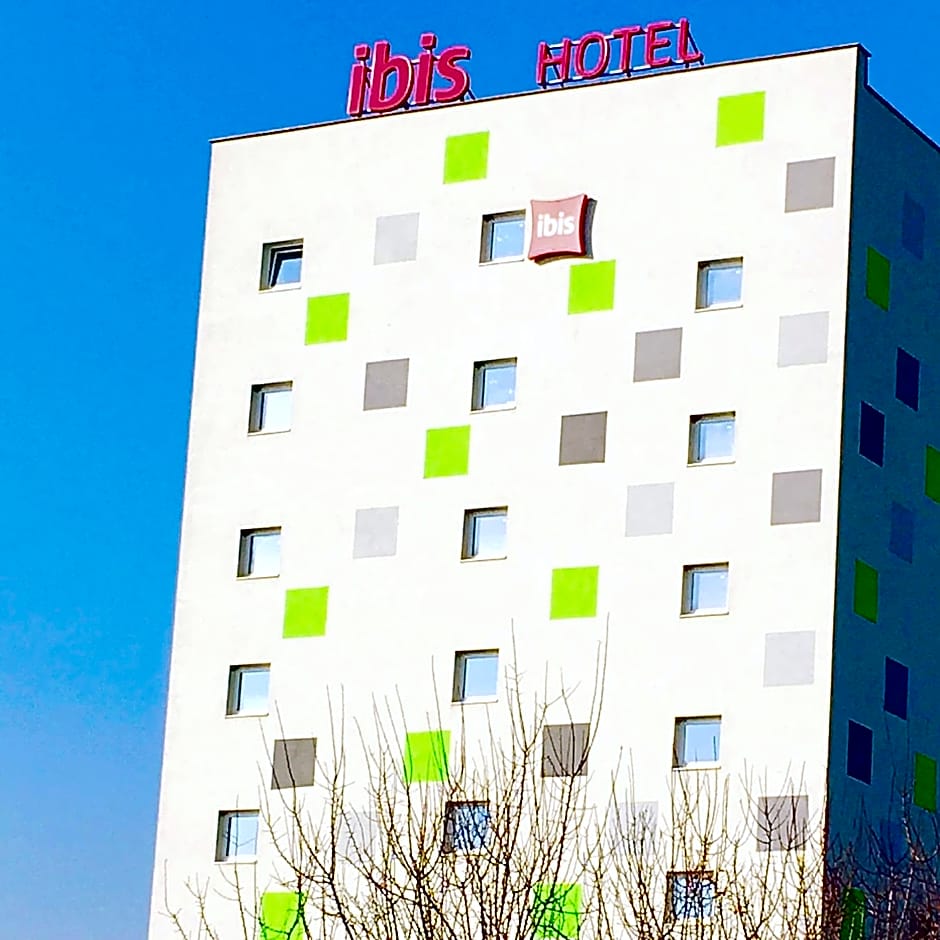 Ibis Sofia Airport