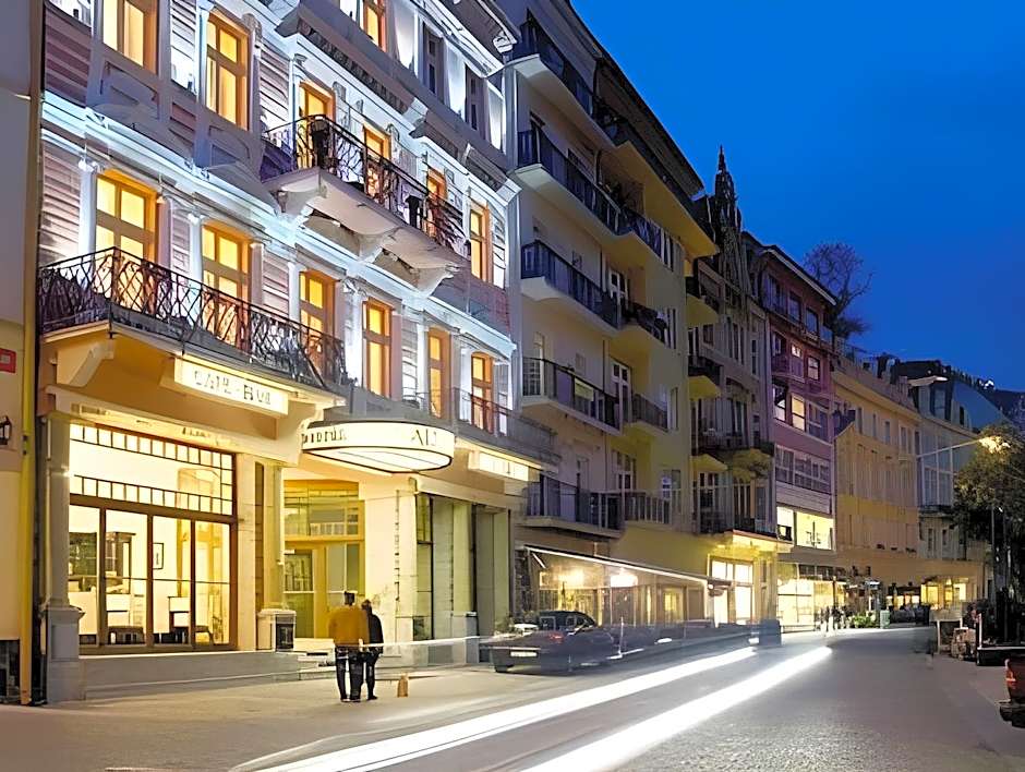 Salvator Hotel