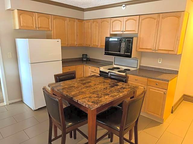 Wingate by Wyndham Utica