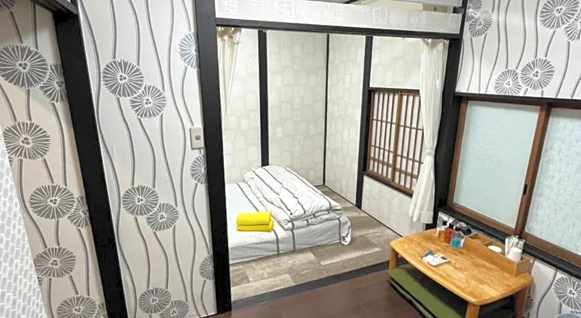 Lucky Hotel