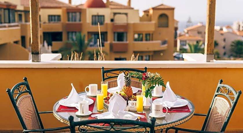 Grand Muthu Golf Plaza Hotel