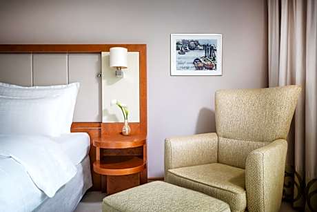 Double Room with Garden/Courtyard View