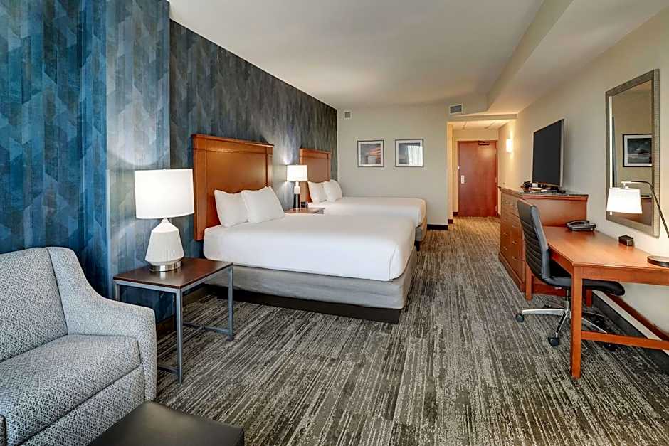 DRURY INN & SUITES MT VERNON