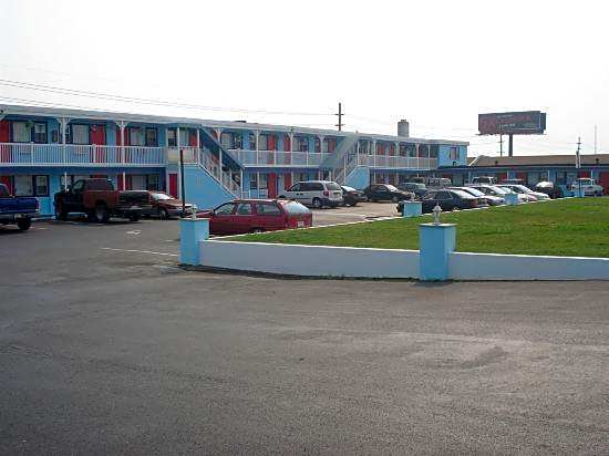 New Sea Breeze Motel