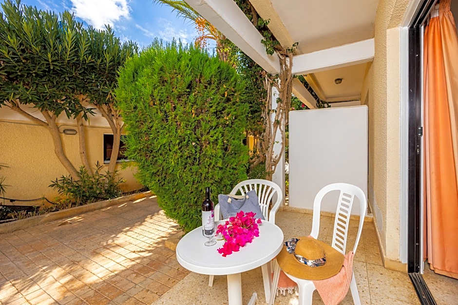 Tavros Hotel Apartments