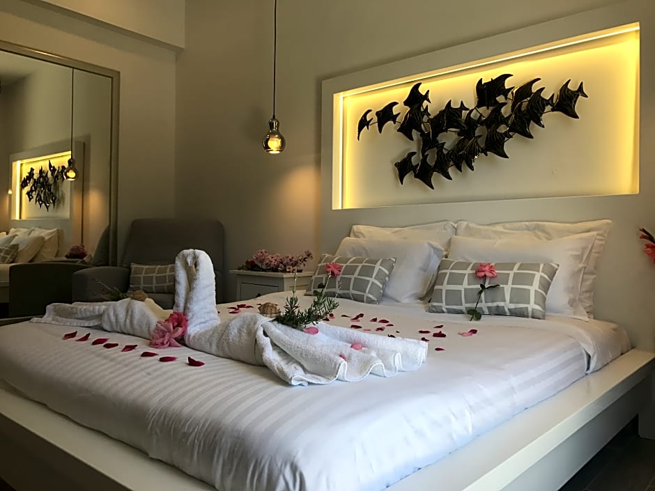 Bruskos Hotel & Suites