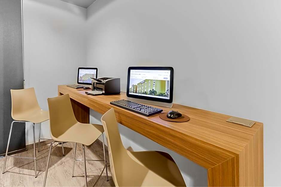 City Express by Marriott Leon