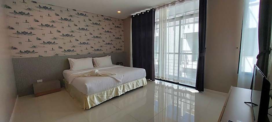 Kamala Regent Residence