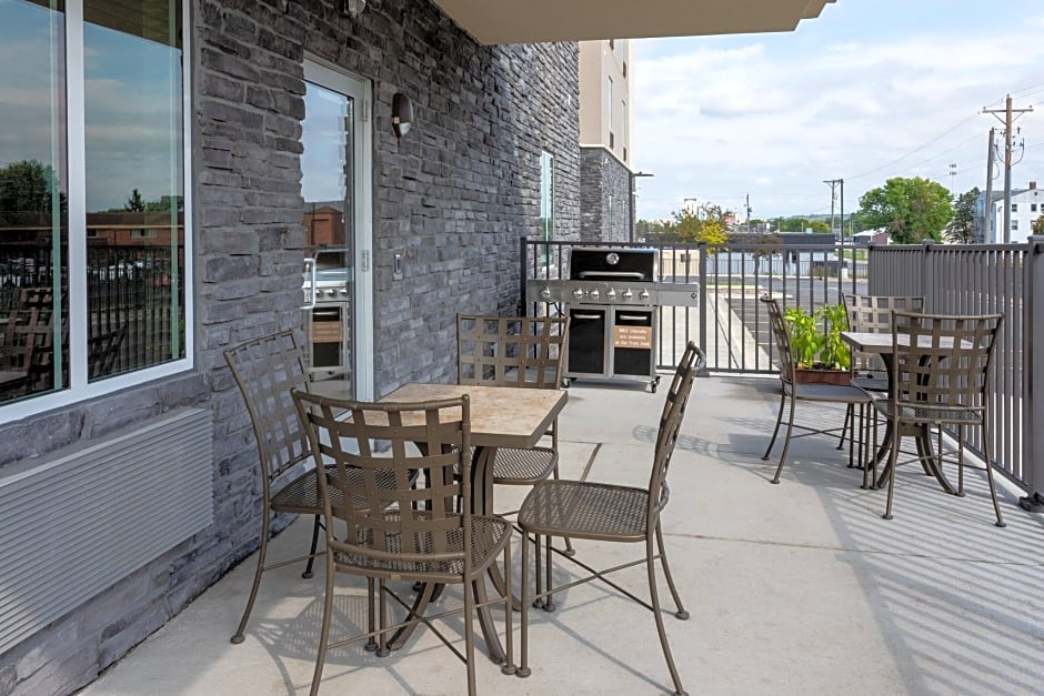 Candlewood Suites - Rochester Mayo Clinic Area