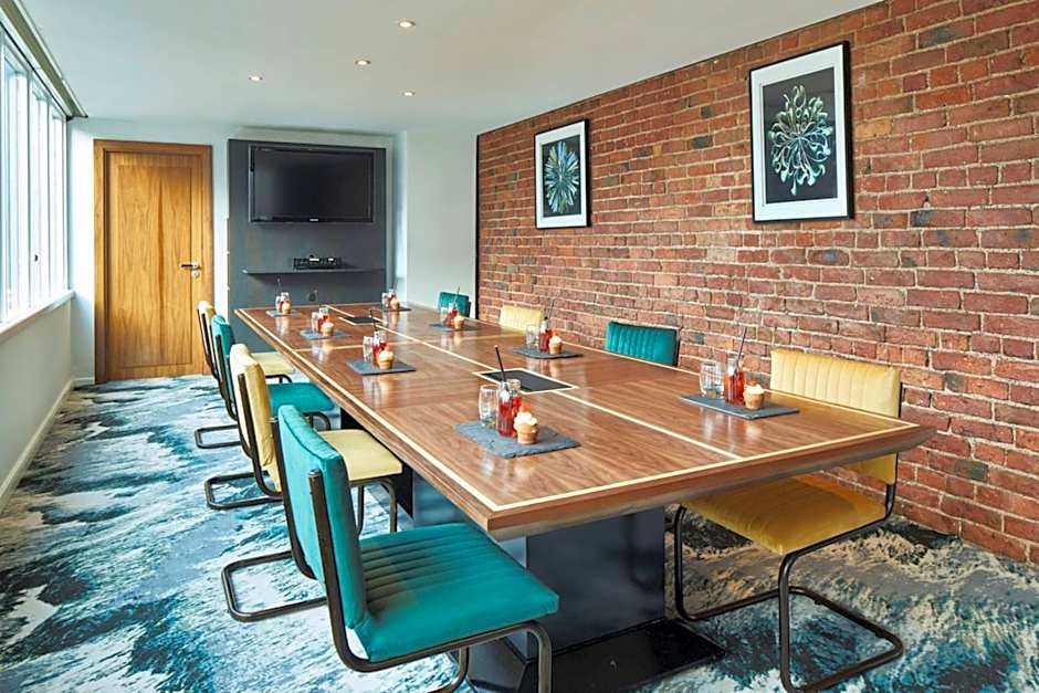 Manchester Marriott Victoria & Albert Hotel