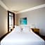 Alexandra Barcelona Hotel, Curio Collection by Hilton