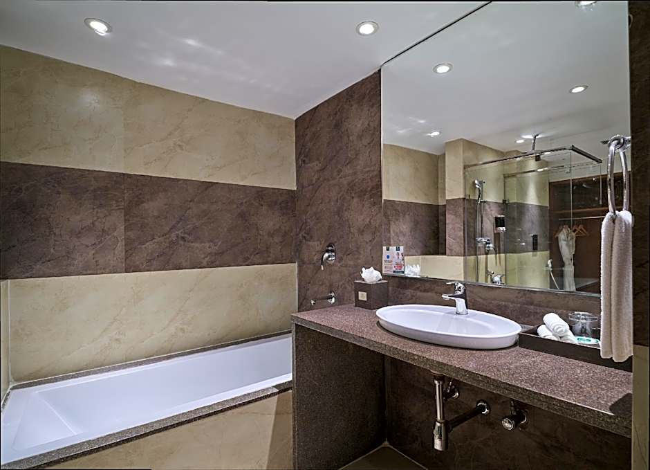 Hotel Swosti Premium