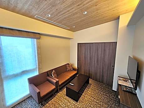 Deluxe Triple Room - New Building