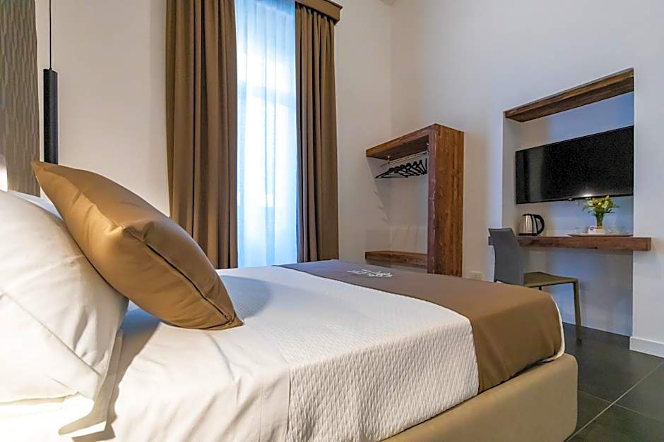 Santa Chiara Inn
