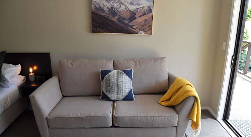 73 Milton Accommodation