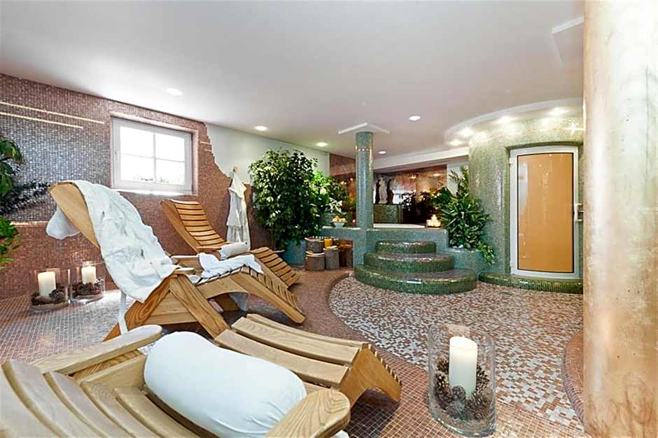 Burgus - Design Suites & Apartments