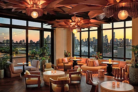 Moxy Brooklyn Williamsburg