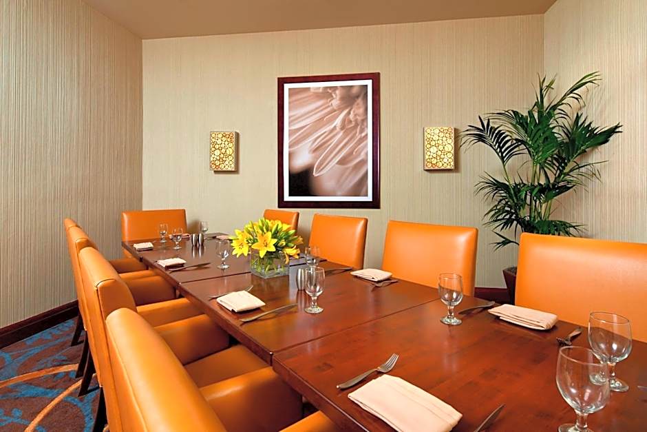 Sheraton Agoura Hills Hotel