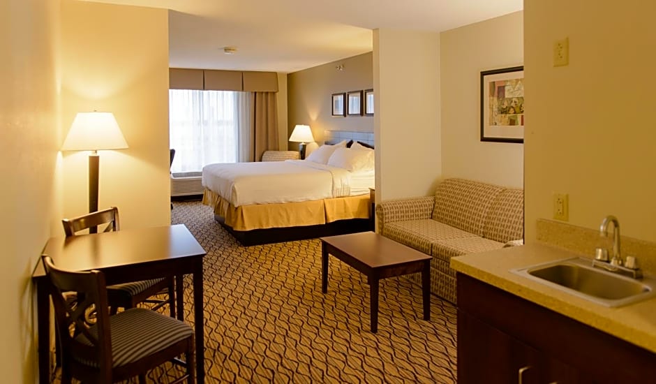 Holiday Inn Express & Suites Superior, an IHG Hotel