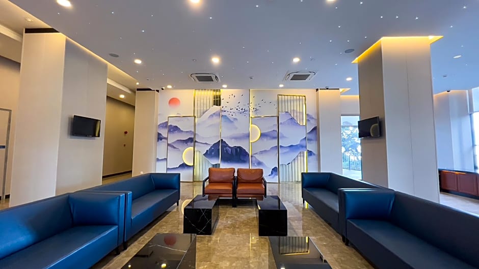 The Yanné, Onsen Hotel