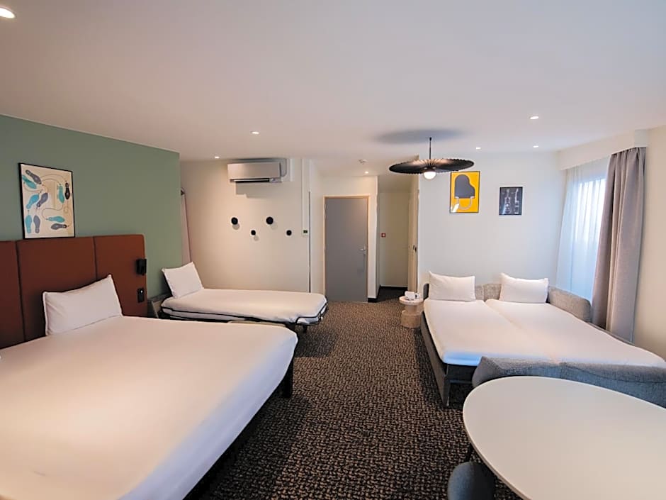 ibis Paris Canal Saint Martin