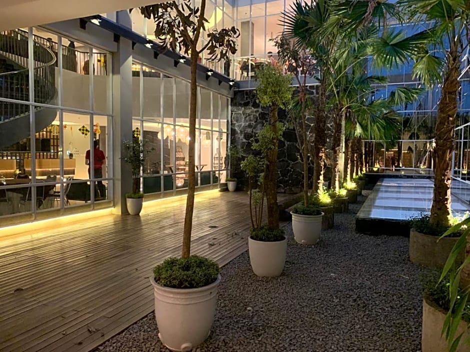 Trio Azana Style Kebumen