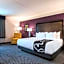 La Quinta Inn & Suites by Wyndham Virginia Beach