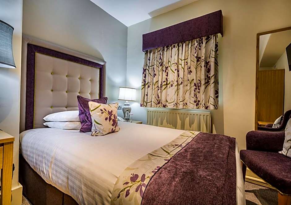 The Royal Oak Hotel