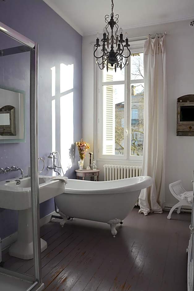 la maison, chambre d'hôtes de charme et atelier d'artiste, Libourne saint Emilion