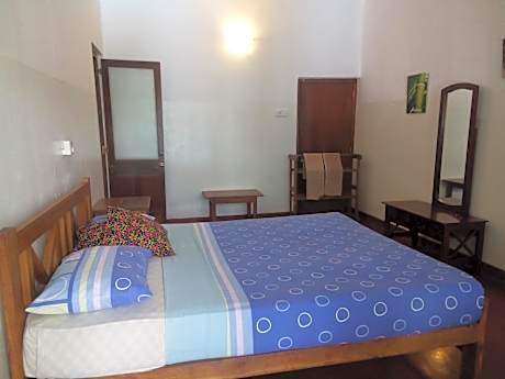 Single Room with Private Bathroom