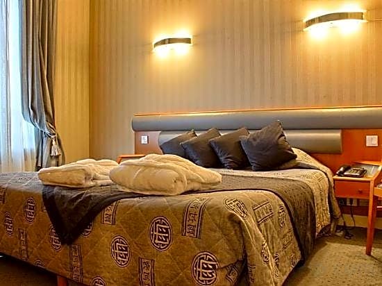 Villa Luxembourg Hotel