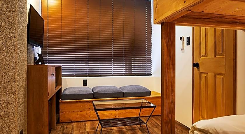mizuka Imaizumi 4 - unmanned hotel -